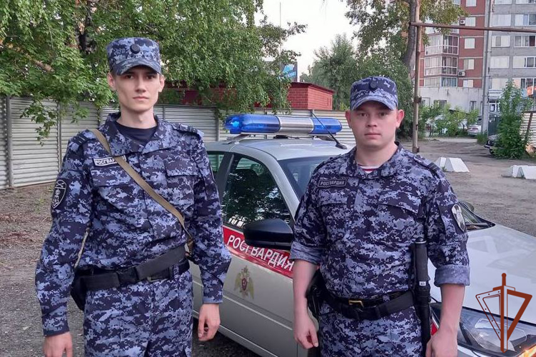 Сотрудники Росгвардии разыскали и вернули родителям потерявшихся жителей Томской области