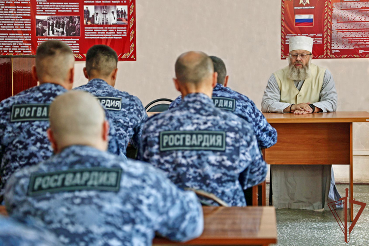 В Сибирском округе Росгвардии состоялись мероприятия, посвященные Дню Крещения Руси