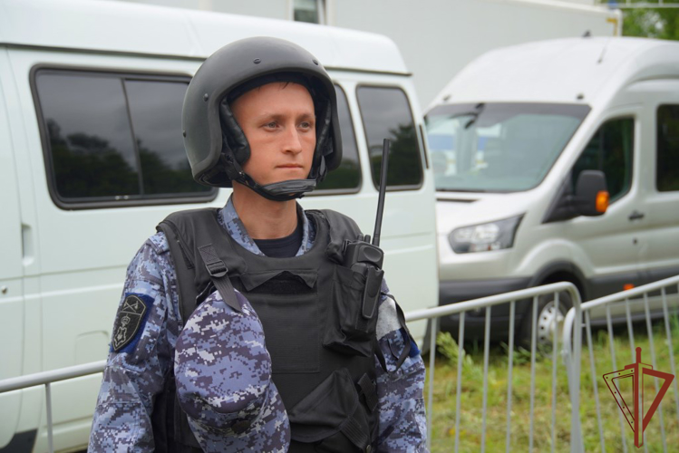 Сотрудники Росгвардии приняли участие в антитеррористическом учении оперативного штаба в Чувашии