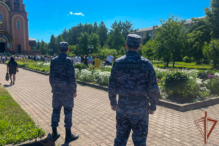 Росгвардия обеспечила безопасность во время масштабных праздничных мероприятий  в Кузбассе