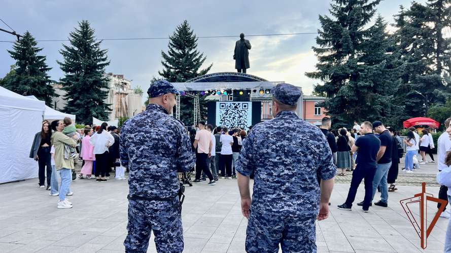 Росгвардия обеспечила безопасность выпускных вечеров на Северном Кавказе