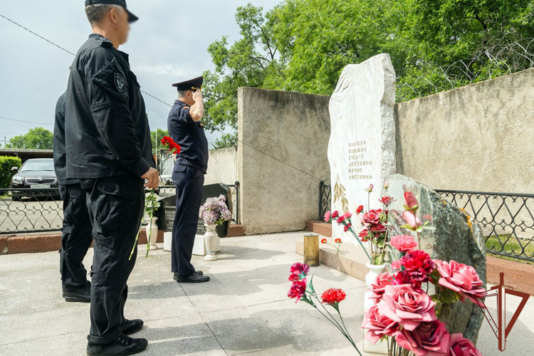 Росгвардейцы в Сибири приняли участие в торжественных мероприятиях ко Дню ветеранов боевых действий