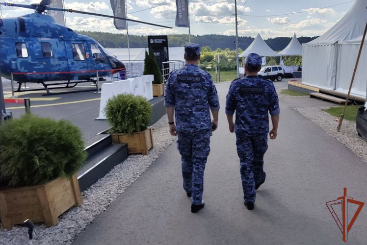 Росгвардия обеспечила безопасность на Международном  форуме «Инженеры будущего — 2024» в Тульской области