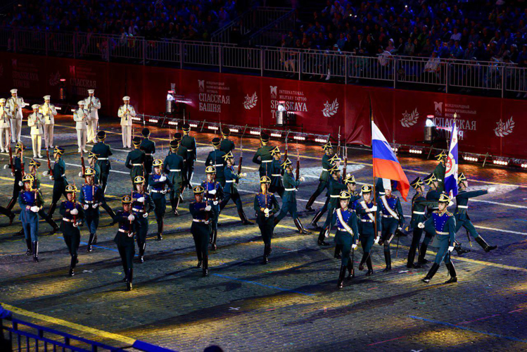 Военные музыканты Росгвардии выступили на открытии Международного военно-музыкального фестиваля «Спасская башня – 2024»
