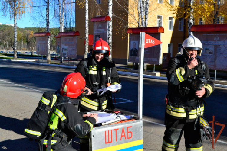 В Уральском округе Росгвардии проходит подготовка к осенне-зимнему пожароопасному периоду