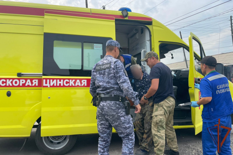Росгвардеец в Туве спас жизнь мужчине с приступом эпилепсии