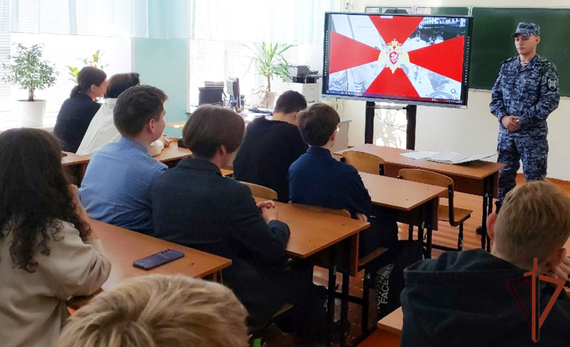 Сотрудники росгвардии провели патриотические и профориентационные мероприятия на Урале