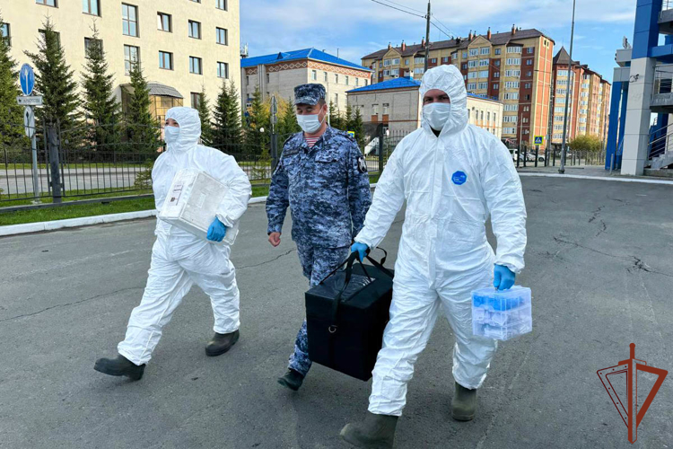 На Ямале росгвардейцы участвовали в  межведомственном учении по ликвидации условного очага бешенства