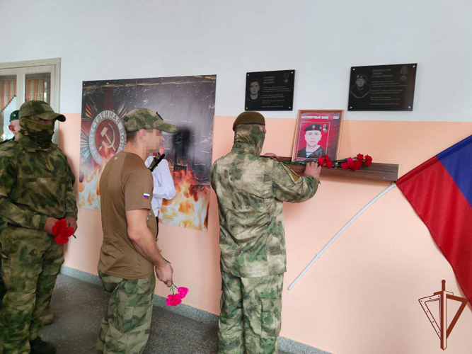 На Урале росгвардейцы проводят мероприятия в рамках Дня солидарности в борьбе с терроризмом