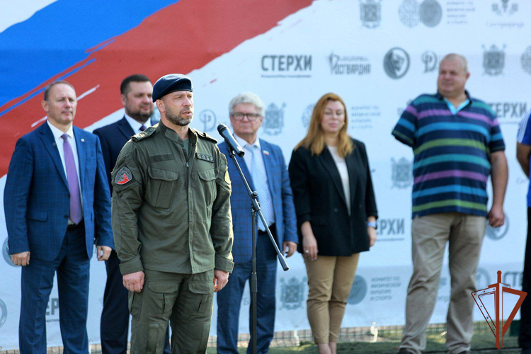 Ежегодный легкоатлетический забег памяти Героев прошёл в Сестрорецке