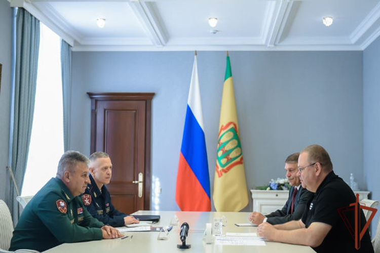 Командующий Приволжским округом Росгвардии генерал-полковник Сергей Просяник совершил рабочую поездку в Пензенскую область