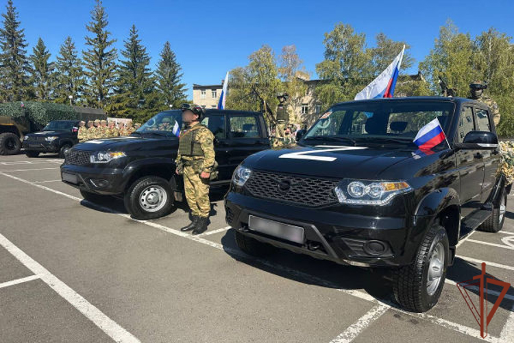 Командующий Приволжским округом Росгвардии генерал-полковник Сергей Просяник совершил рабочую поездку в Пензенскую область