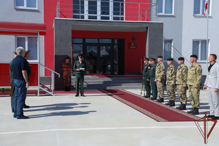 Открытие городка для сотрудников ОМОН «Грифон» Росгвардии состоялось в Керчи