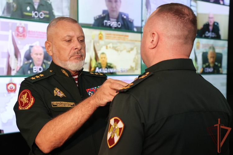Заместитель директора Росгвардии генерал-полковник Алексей Воробьёв провел совещание по реализации избирательных прав росгвардейцев и  готовности СЗО Росгвардии к обеспечению безопасности Единого дня голосования