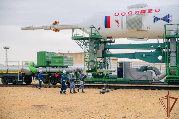 Росгвардейцы обеспечили безопасность транспортировки ракеты-носителя «Союз-2.1а» на космодроме «Байконур»