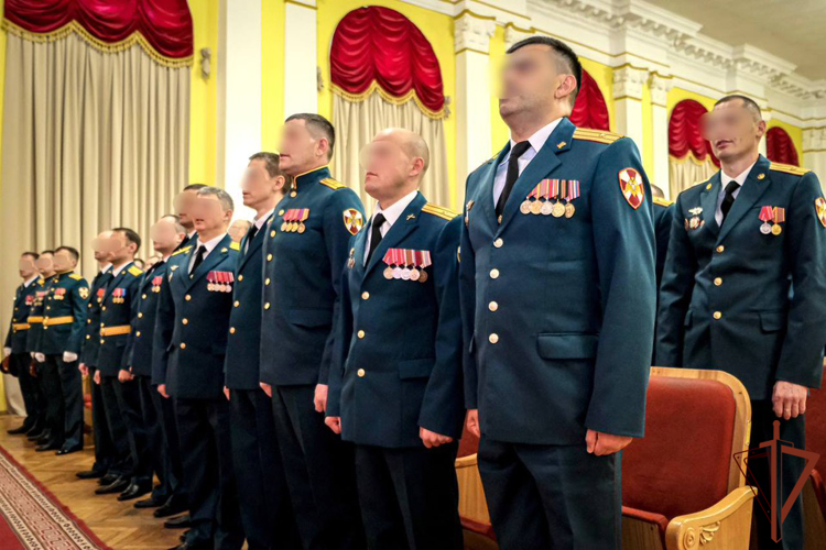 В Военной академии материально-технического обеспечения прошло торжественное собрание в честь годовщины факультета Росгвардии