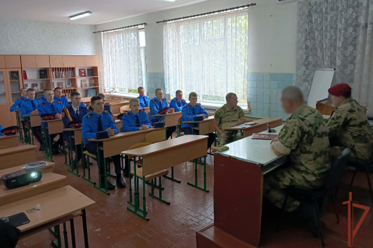 Росгвардейцы провели телемост между Луганском и Москвой, посвященный борьбе с терроризмом