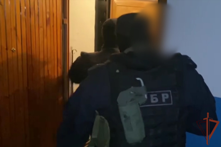 На Южном Урале при силовой поддержке спецназа Росгвардии задержаны подозреваемые в мошенничестве