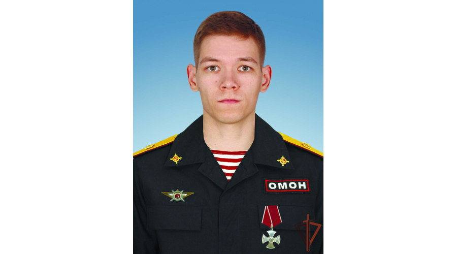 Боец ОМОН «Стерх» Виктор Николаев из Ханты-Мансийска стал героем книги известного камчатского писателя