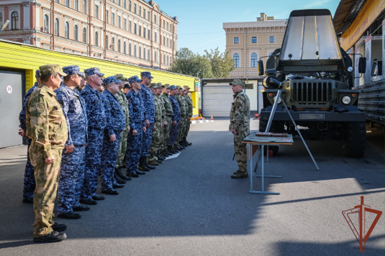 Учебно-методический сбор с офицерами технического обеспечения Северо-Западного округа Росгвардии завершился в Санкт-Петербурге