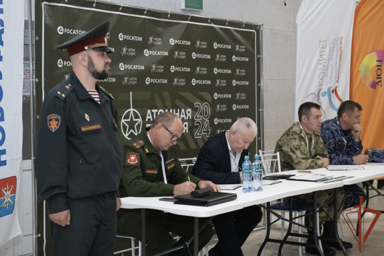 Военнослужащие и сотрудники Росгвардии провели патриотические и торжественные мероприятия на Урале