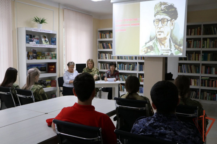 В Северо-Кавказском округе Росгвардии прошли посвященные 76-летию Героя России Анатолия Романова мероприятия