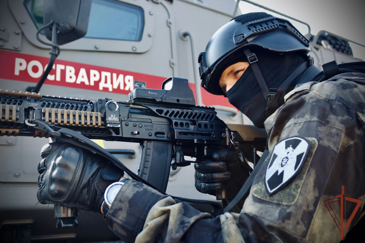 В Калининграде при содействии СОБР Росгвардии задержаны подозреваемые в серии поджогов
