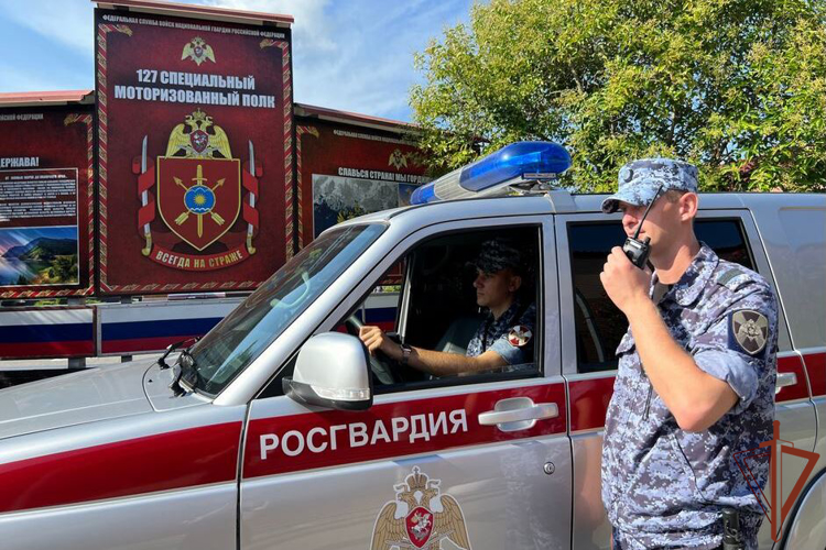Росгвардейцы в Сочи оперативно пришли на помощь родителям пострадавшего ребенка