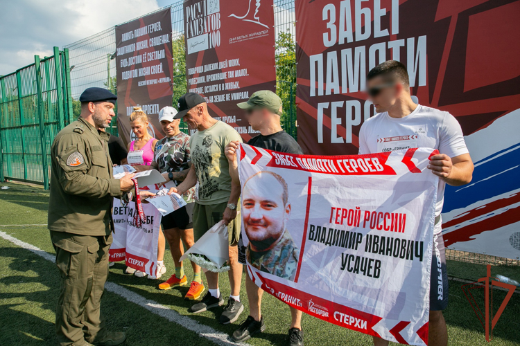 Ежегодный легкоатлетический забег памяти Героев прошёл в Сестрорецке