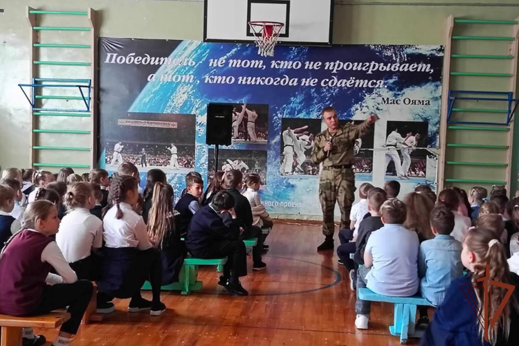 Патриотические мероприятия с участием Росгвардии прошли в Сибири