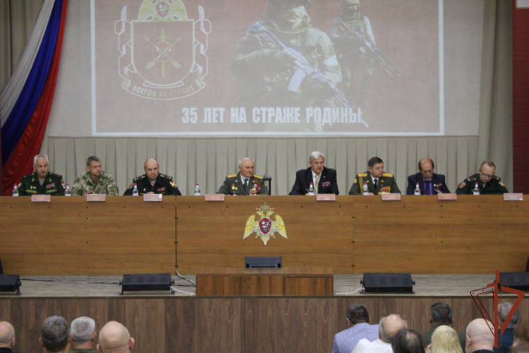 Оперативной бригаде Росгвардии в Ростовской области исполняется 35 лет