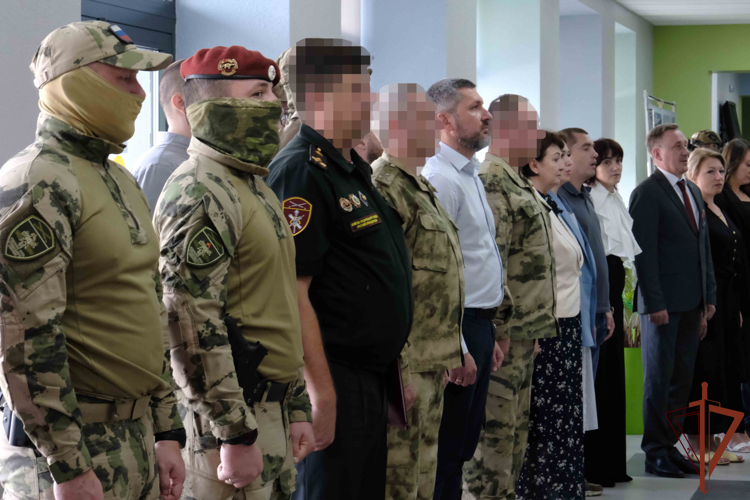  «Парту Героя» в память офицера Росгвардии открыли в Запорожской области 