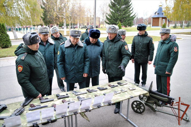 Делегация из Казахстана посетила Пермский военный институт Росгвардии (видео)
