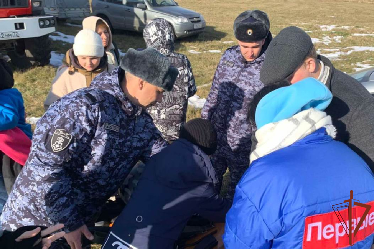 Патриотические встречи  с молодежью проводят Росгвардейцы в Уральском округе