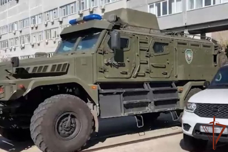 Росгвардия обеспечила безопасную ротацию миссии МАГАТЭ на Запорожской АЭС 