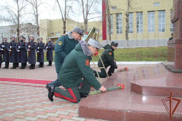 Делегация из Казахстана посетила Пермский военный институт Росгвардии (видео)