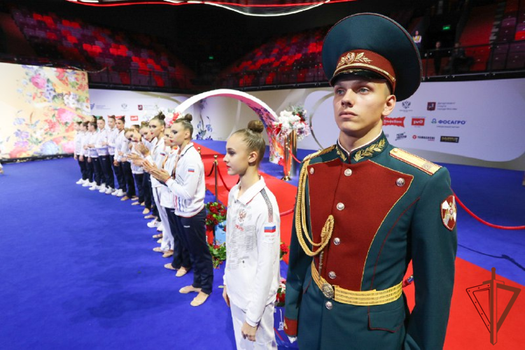 Росгвардейцы поддержали российских гимнасток в «Финале Кубка сильнейших» 