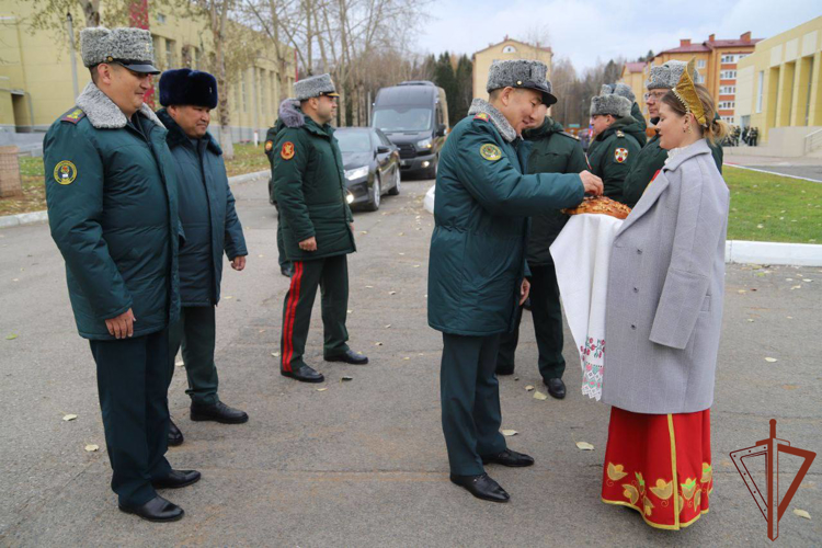 Делегация из Казахстана посетила Пермский военный институт Росгвардии (видео)
