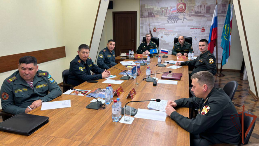 Делегация из Казахстана посетила Пермский военный институт Росгвардии (видео)