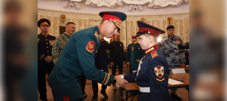 Воспитанники училища Росгвардии принесли Торжественную клятву кадета в Музее Победы (видео)