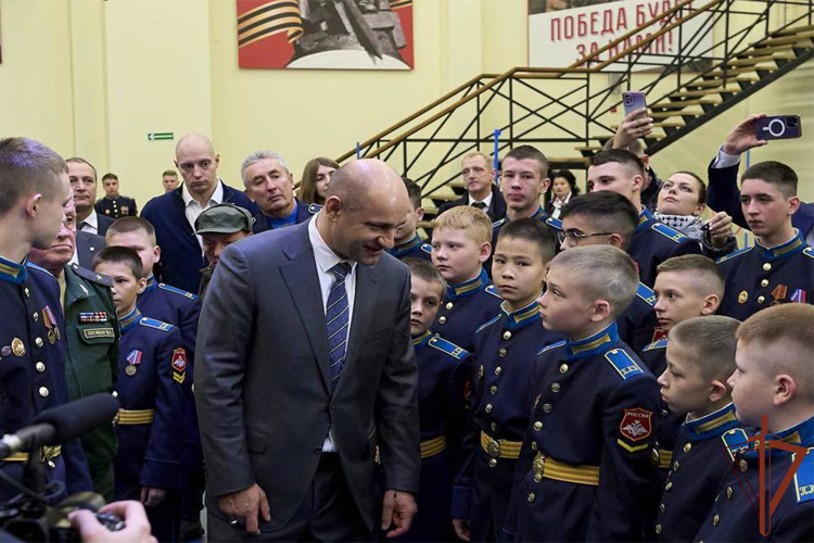 Профориентационные и патриотические мероприятия проводит Росгвардия на Урале 
