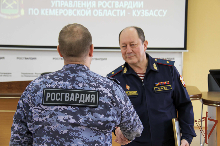 В Сибирском округе Росгвардии прошли торжественные мероприятия в рамках дней образования территориальных органов