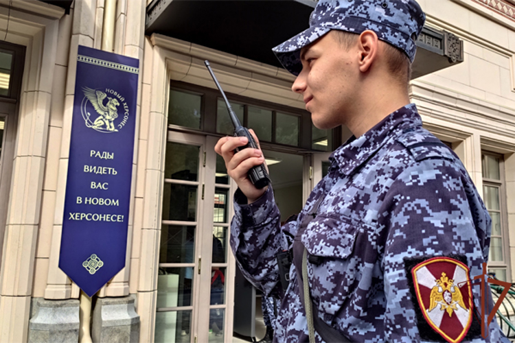 Росгвардейцы обеспечили безопасность рабочего визита председателя Совета Федерации в Севастополь