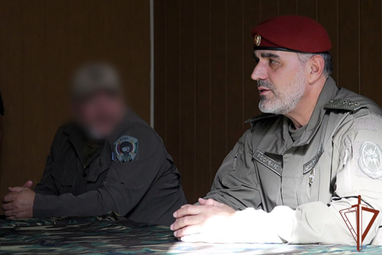 Помощник директора Росгвардии генерал-полковник Алибек Делимханов совершил рабочую поездку в ДНР 