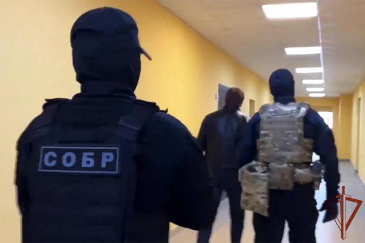 В Тюмени при силовой поддержке Росгвардии пресечена деятельность работающей по принципу финансовой пирамиды организации