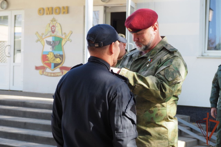 В Центральном округе Росгвардии прошли праздничные мероприятия ко дню образования подразделений ОМОН