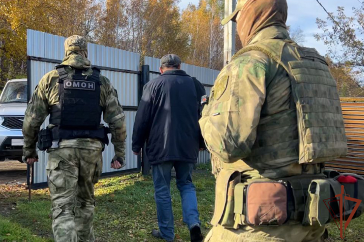 При силовой поддержке ОМОН Росгвардии в Иркутске задержаны организаторы незаконной миграции