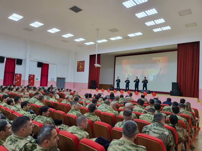 Торжественные мероприятия ко Дню ракетных войск и артиллерии прошли в наурском полку Росгвардии