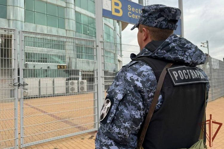 В Дагестане росгвардейцы приняли участие в обеспечении правопорядка на футбольном матче Российской премьер-лиги 