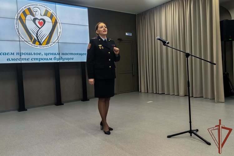 В Сибирском округе Росгвардии прошли праздничные мероприятия, приуроченные ко Дню народного единства